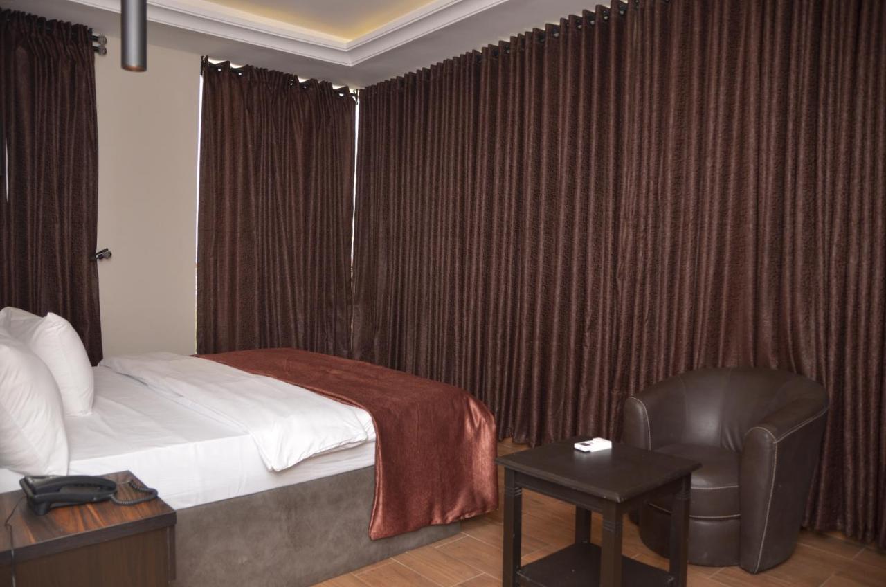 Residency Hotel Lekki Lagos Exteriör bild